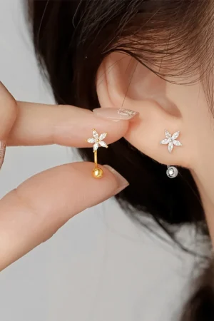 1Pair Exquisite Stainless Steel Minimal Crystal Flower Ear Studs Earring Korean Helix Studs Tragus Cartilage Piercing Jewelry