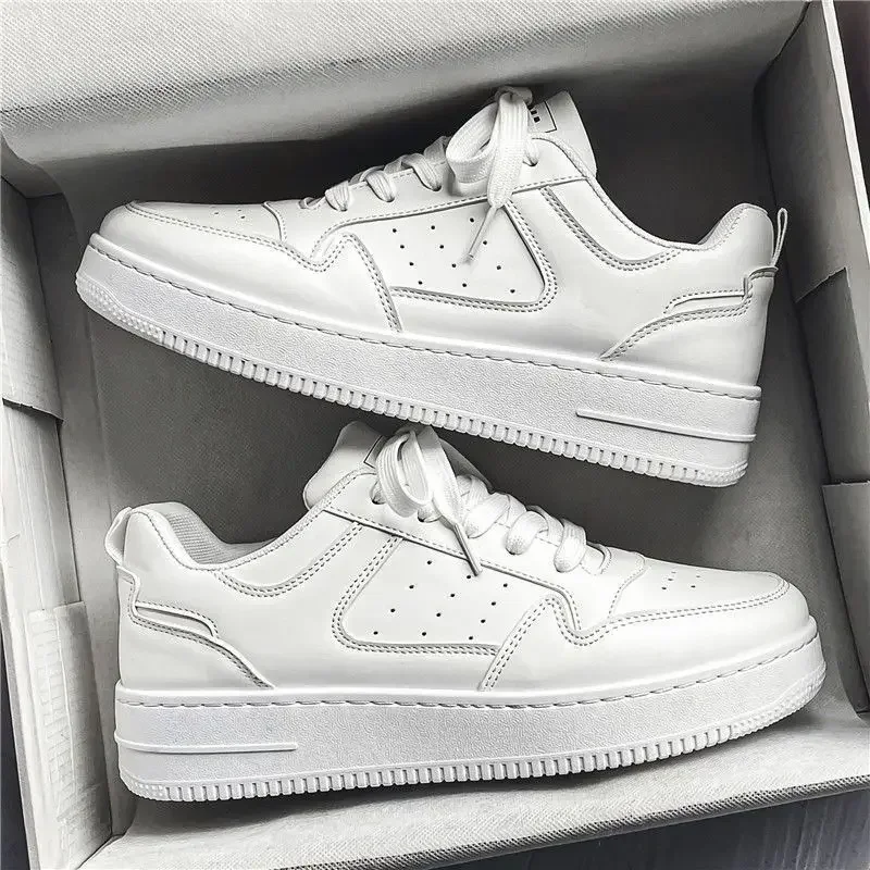 New Aerating Plate Shoes Men’s Fashionable All-Matching Platform White Shoes Sports Casual Borad Shoes Fashionable Shoes