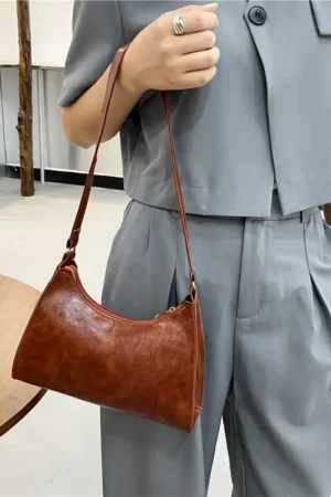 Retro small bag women's new fashion shoulder bag texture armpit baguette bag simple hand