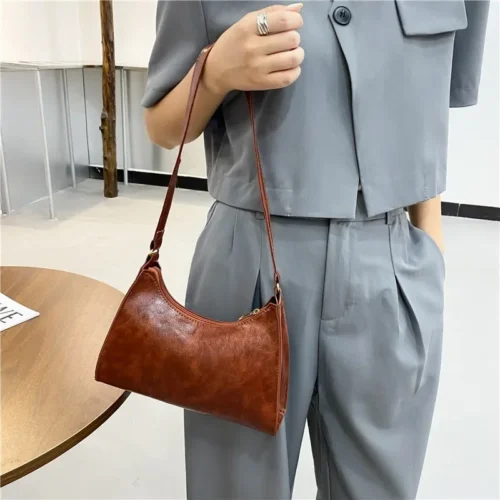 Retro small bag women’s new fashion shoulder bag texture armpit baguette bag simple hand