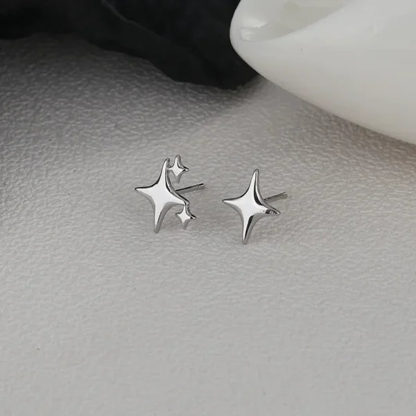 Fashion Silver Gold Color Star Stud Earrings Women Girl Gift Cute Banquet Asymmetry Jewelry Dropshipping Wholesale - Image 4